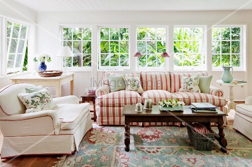 design : englischer landhausstil wohnzimmer ~ inspirierende bilder ... - Wohnzimmer Couch Landhausstil design : englischer landhausstil wohnzimmer ~ inspirierende bilder ... - Wohnzimmer Couch Landhausstil