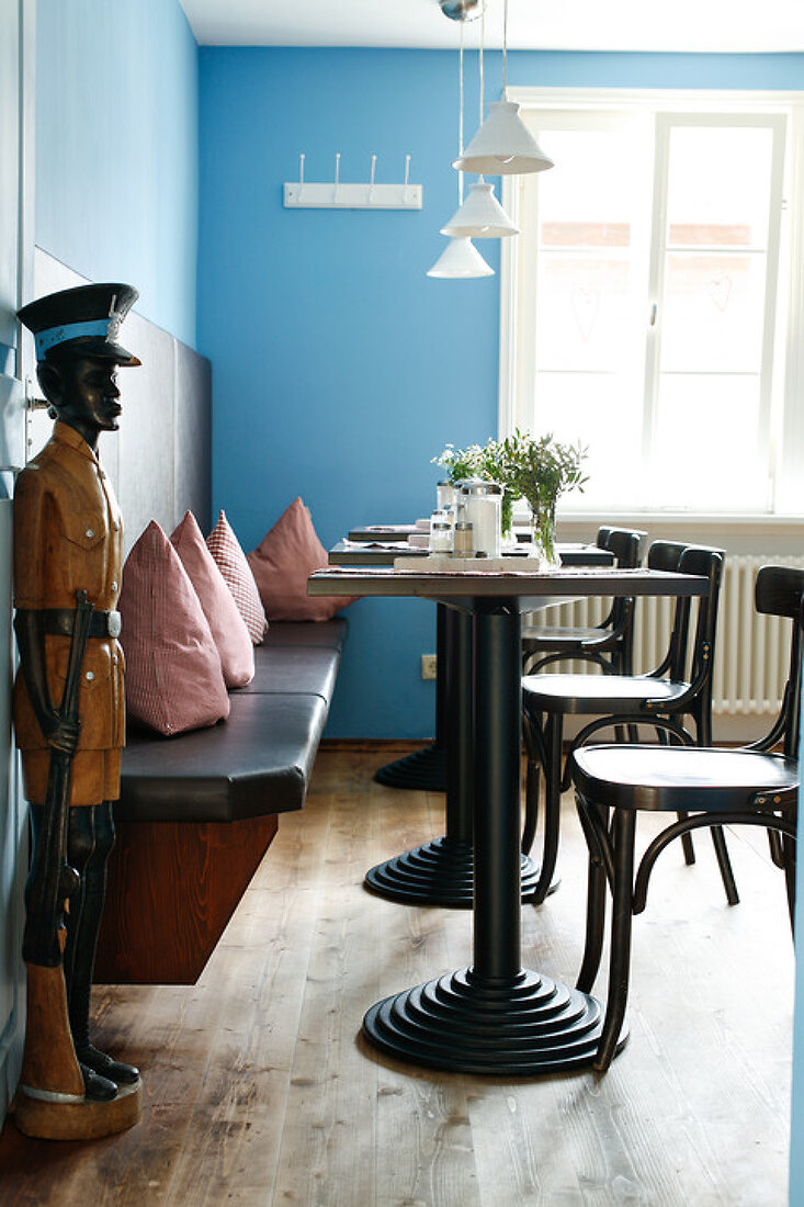 Das Blaue Haus – Features kaufen – 11256582 living4media