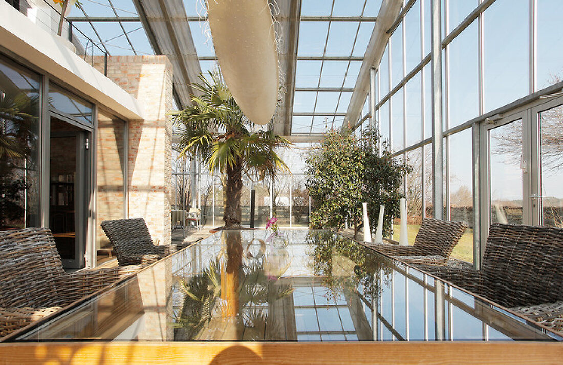 Wohnen im Gewächshaus – Features kaufen – 11370127 living4media