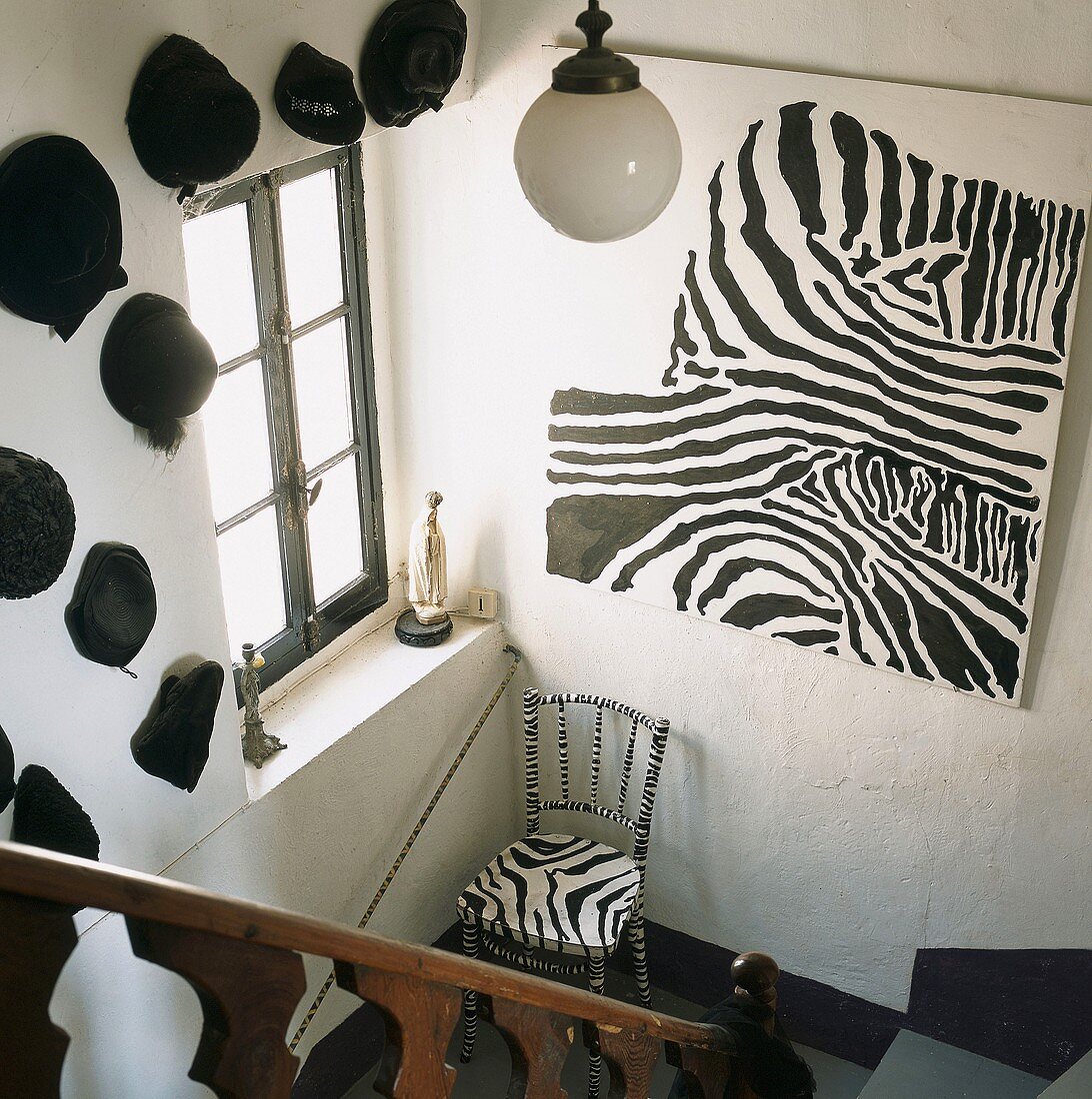 Zebra-patterned stairwell