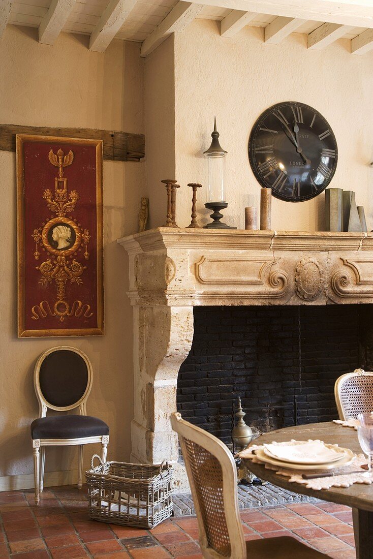 Dining room with fireplace