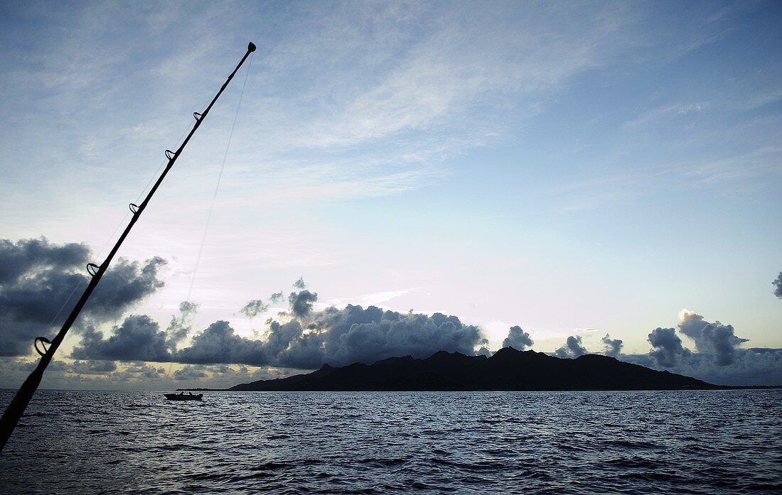 Fischen vor der Insel Rarotonga, Südpazifik