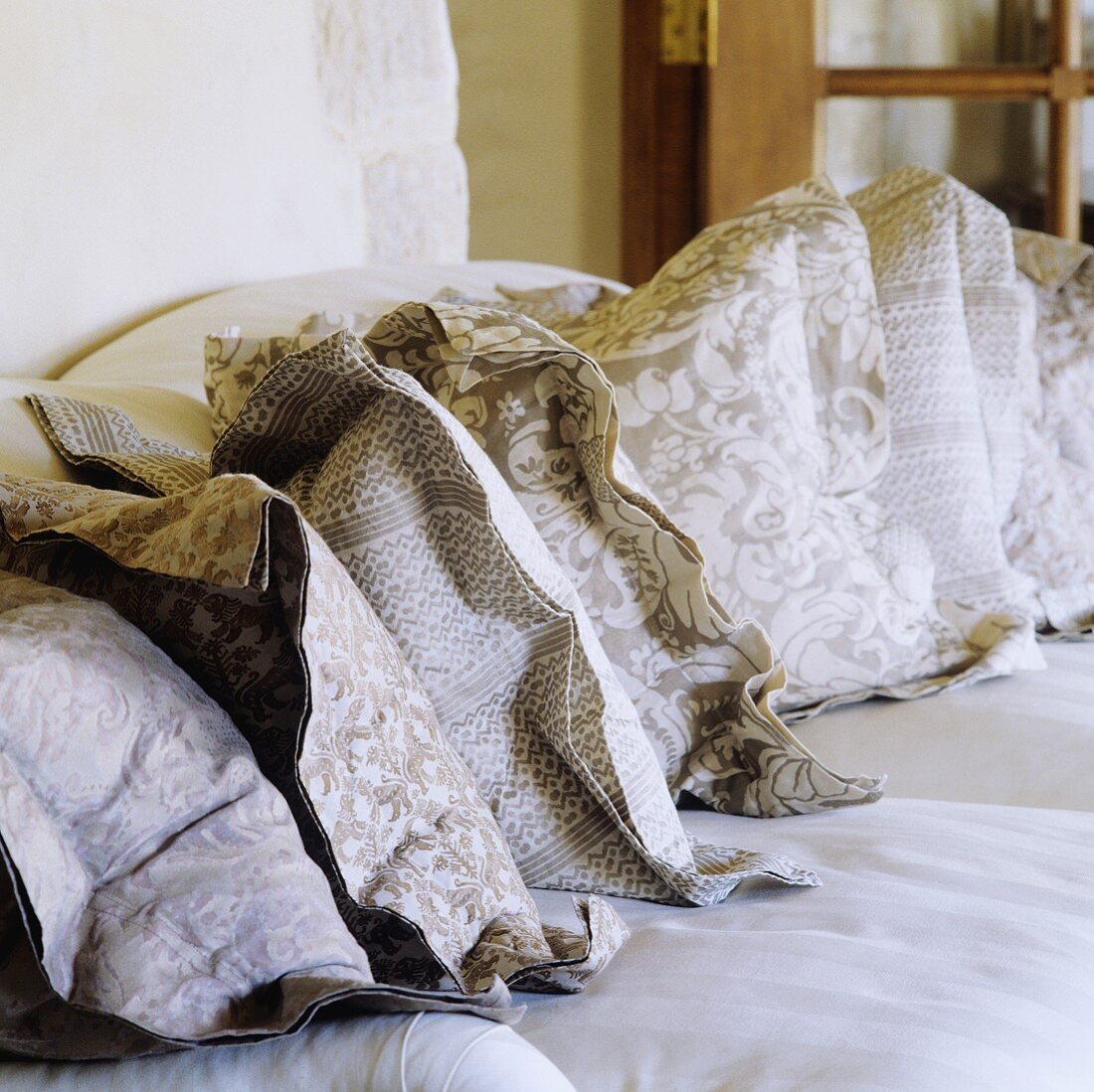 Cushions with a grey and white pattern