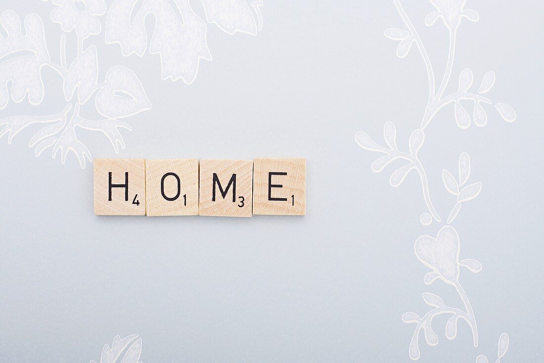 Buchstaben mit dem Wort 'Home'