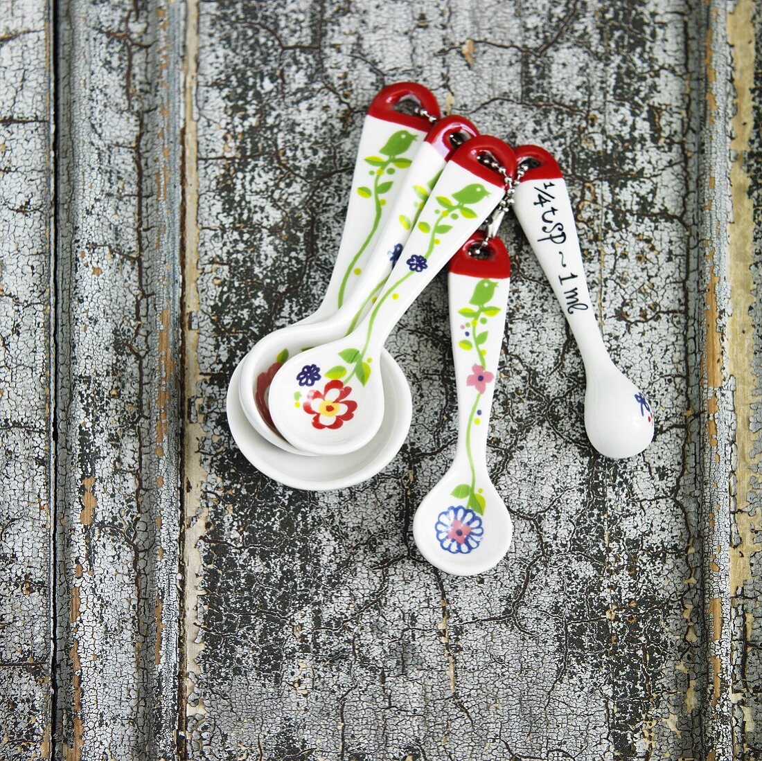 Ceramic Measuring Spoon Set with Painted Flowers
