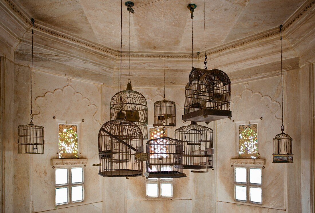 Leere Käfige in dem Stadt Palast von Udaipur (Indien)