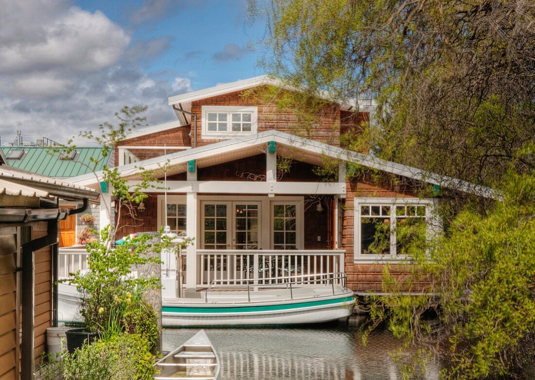 Floating house on canal