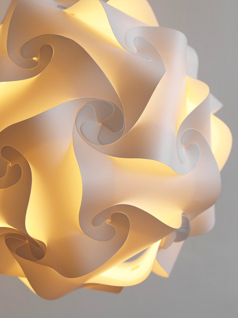 Detailansicht einer Designerlampe