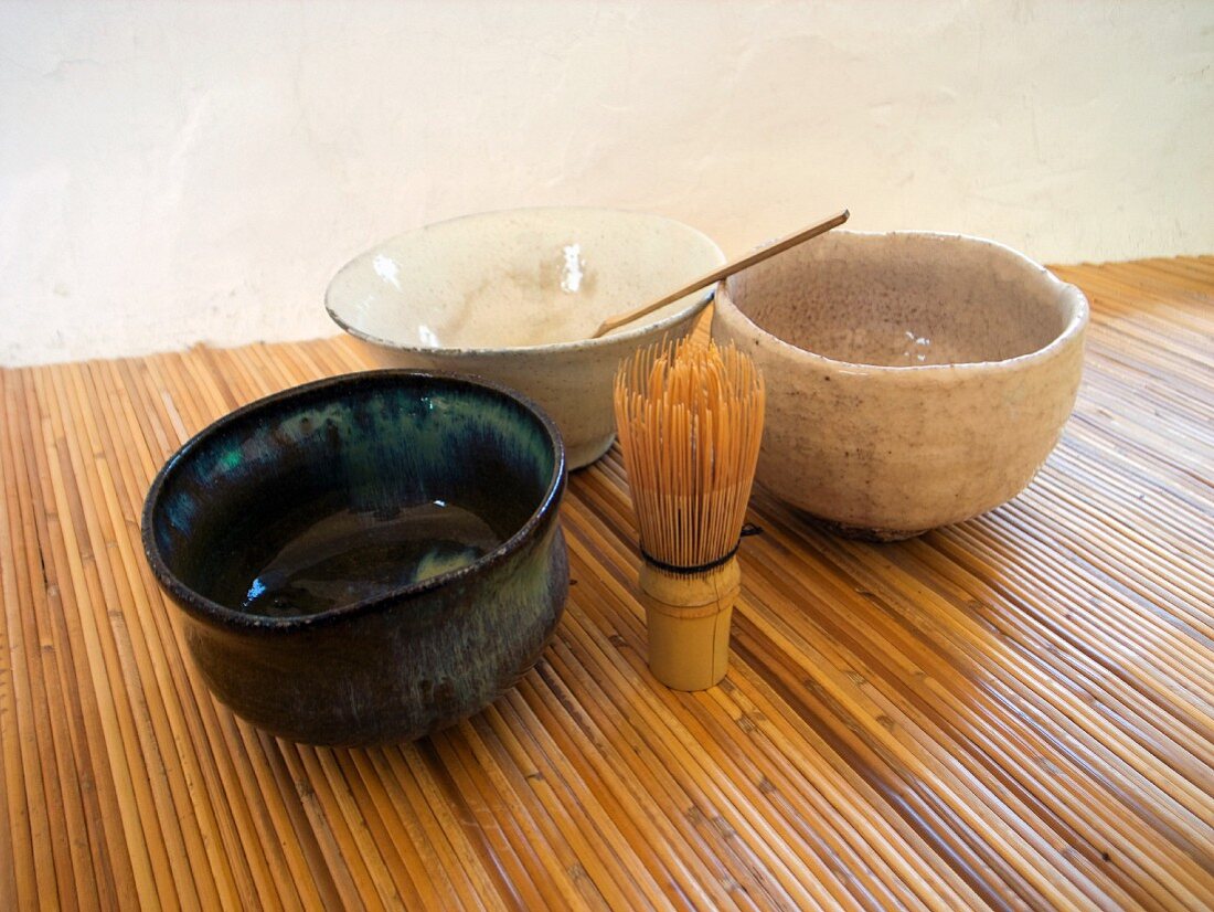 Tea ceremony utensils