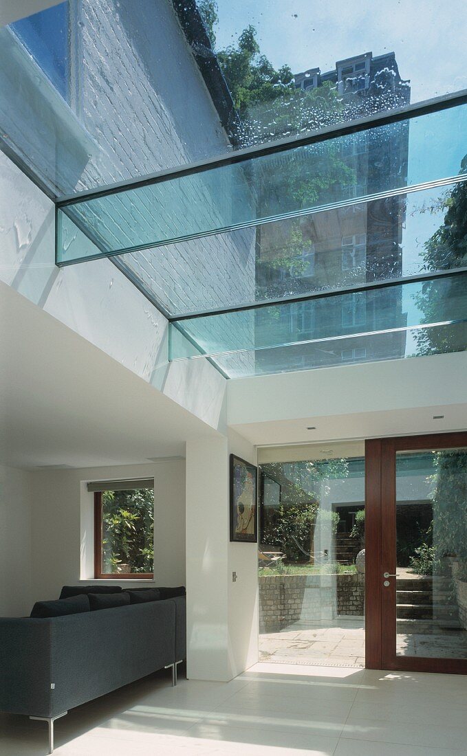 Contemporary glass roof above living space