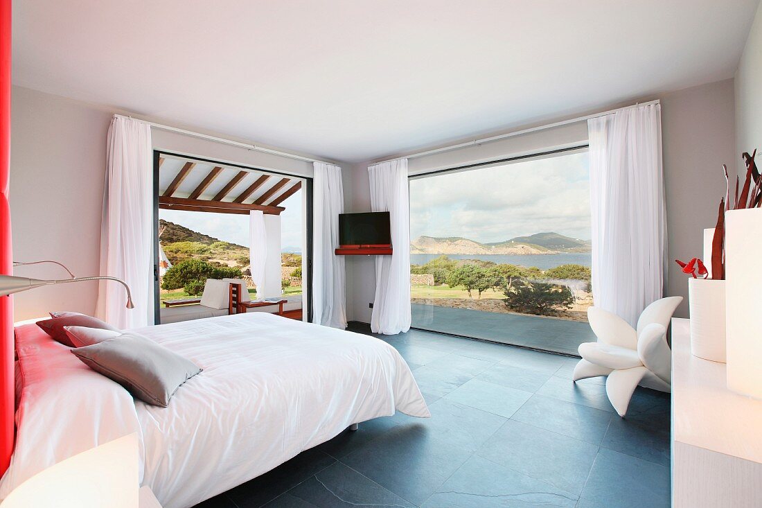 Designer Schlafzimmer mit Panoramablick