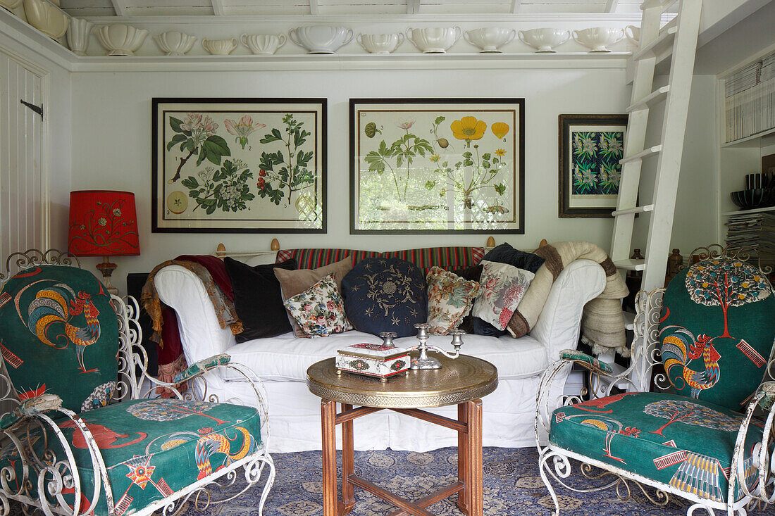 Small living room decorated in granny chic