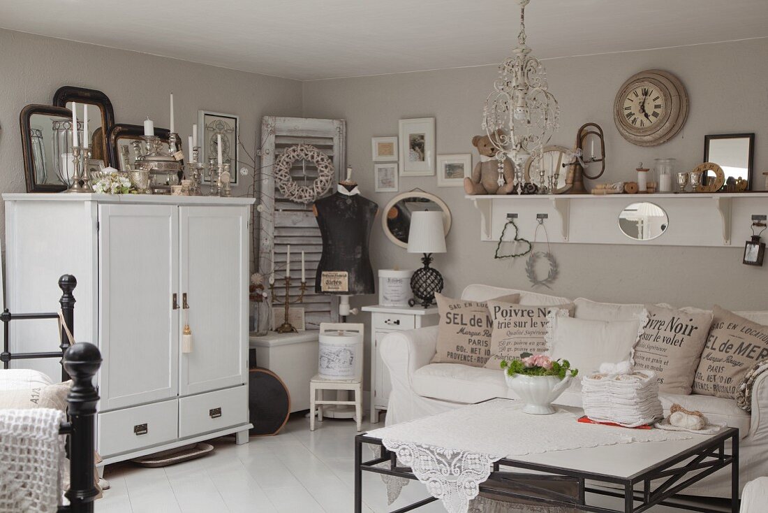 Heirloom pieces and flea-market finds in vintage-style living room