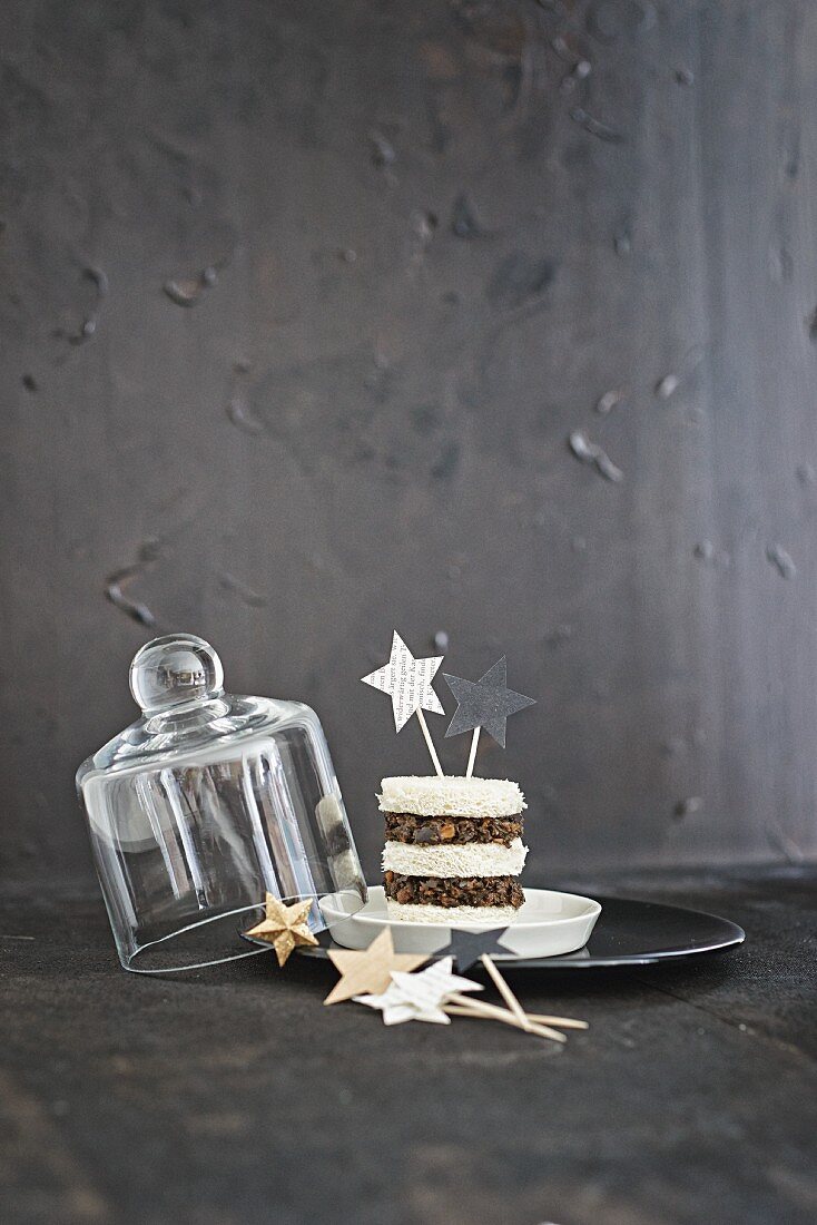 Hand-crafted, festive decorative skewers with star toppers