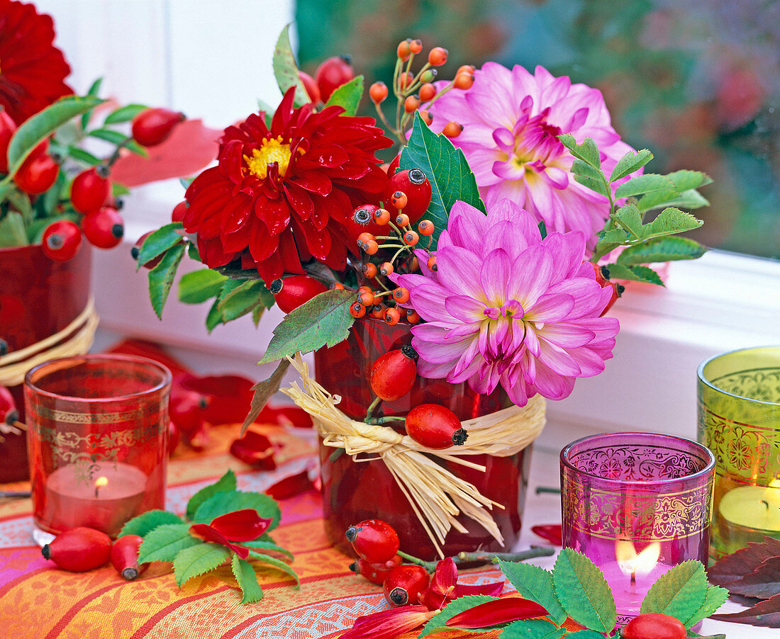 Dahlia, rose, red glasses, bast ribbon, lanterns