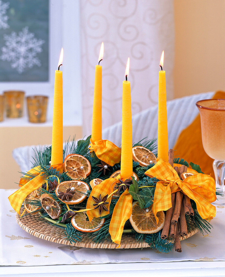 Adventskranz mit Orangenscheiben und Zimt: 7/7