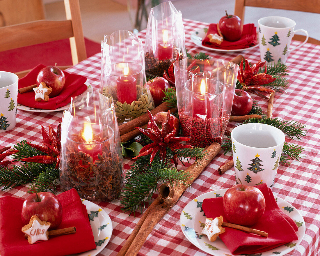 Christmas table decoration with spices