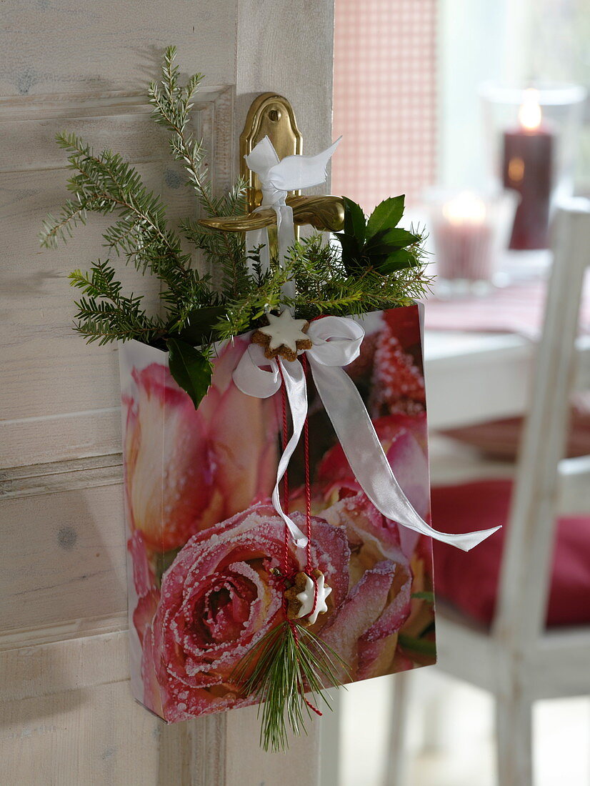 Christmas decoration made from a folded calendar sheet