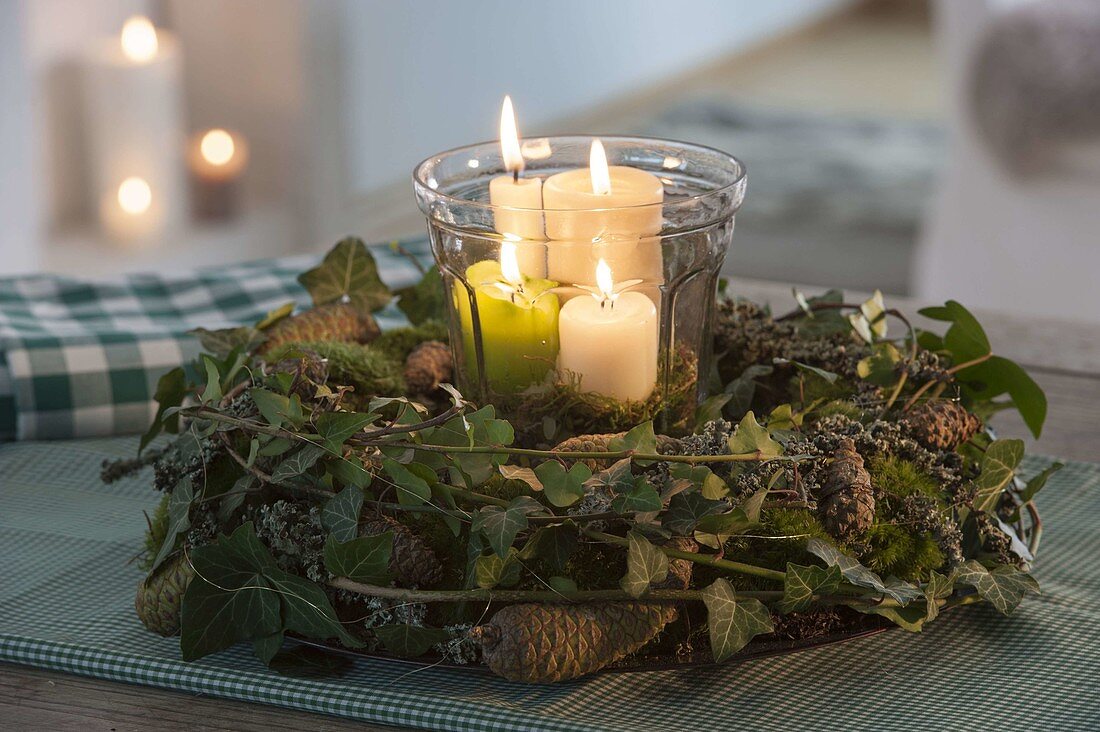 Advent wreath made of natural materials: wreath made of lichen-covered branches