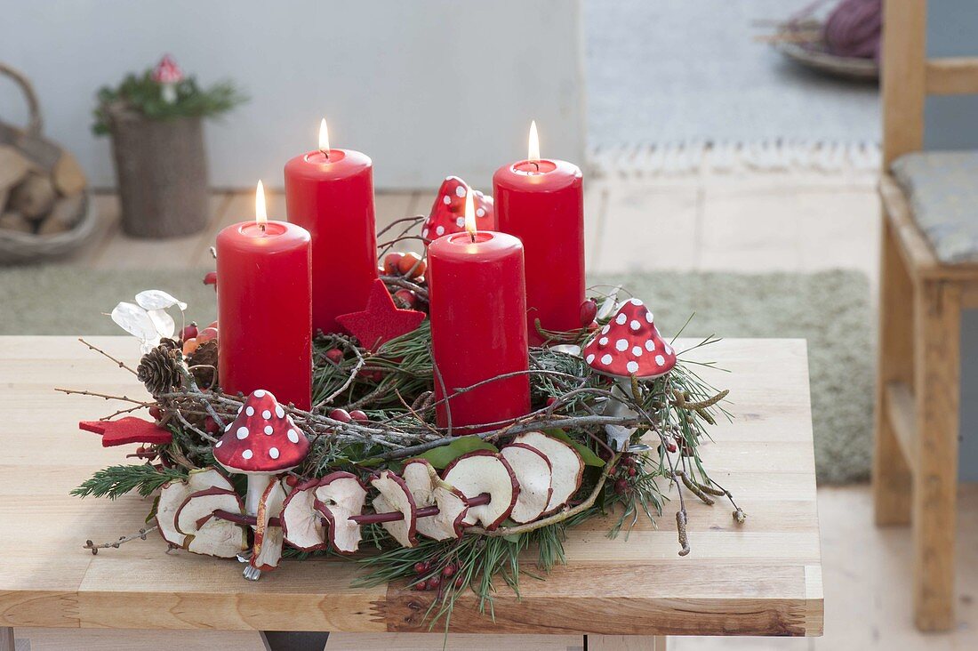 Natural Advent wreath made of malus (ornamental apple) branches