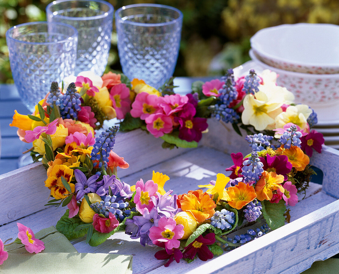 Herz aus Frühlingsblumen: 4/4