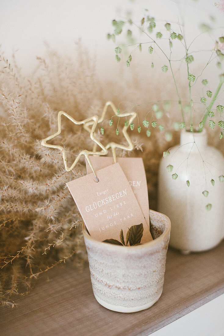 Wedding decorations printed with messages