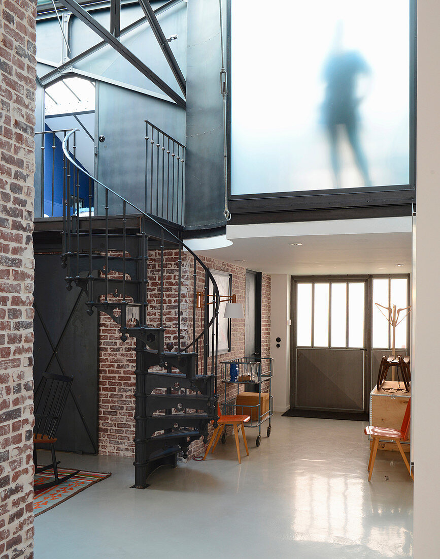Modern loft apartment in former textile factory