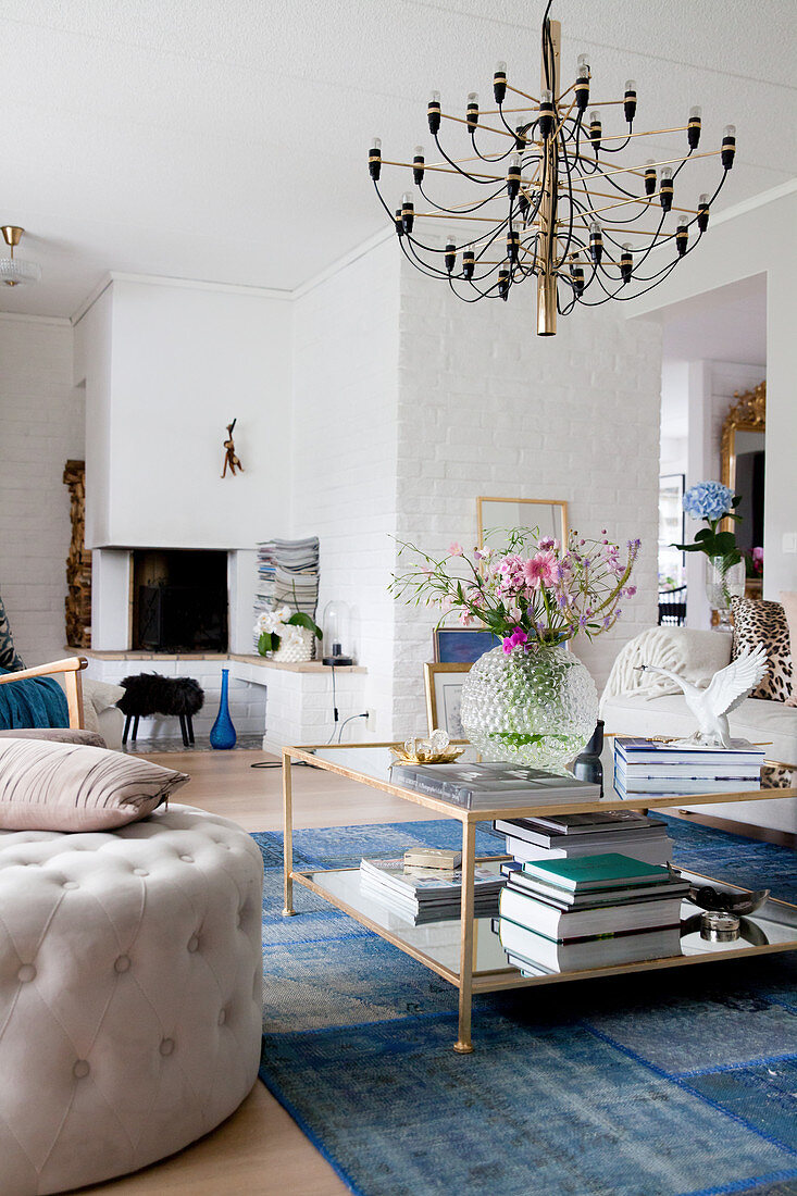 Elegant blue and white living room