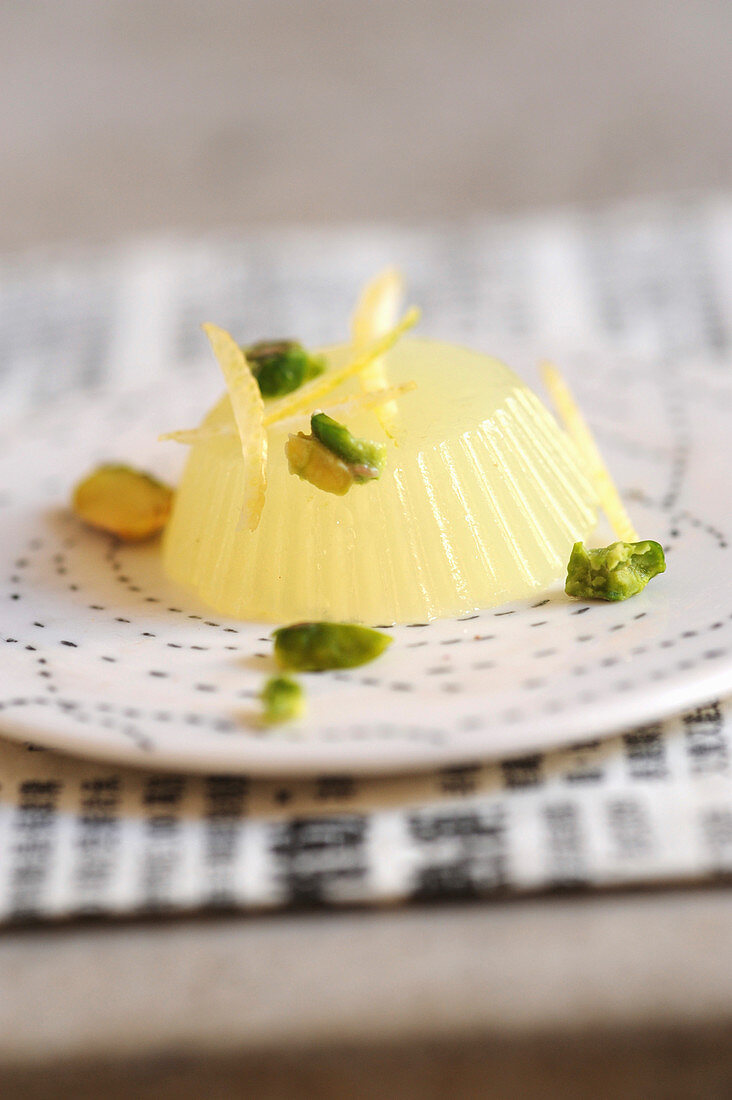 Dessert with lemon and pistachios