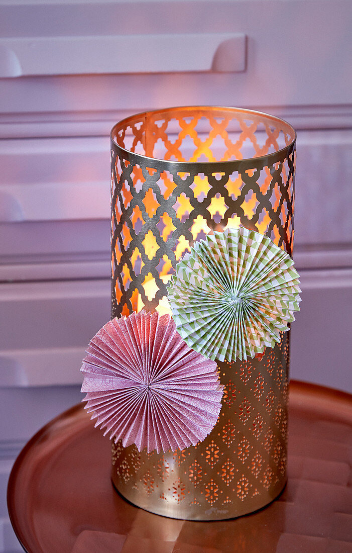 Pink and green paper rosettes on gold, Oriental lantern