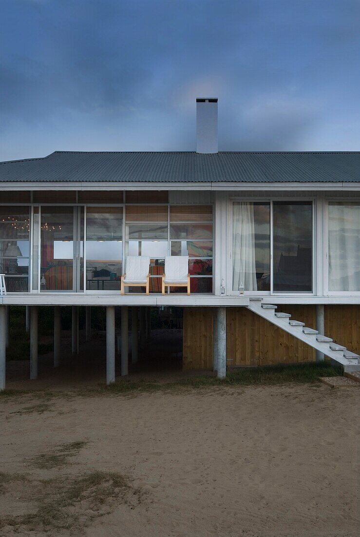Uruguay, Manantiales, beach house exterior