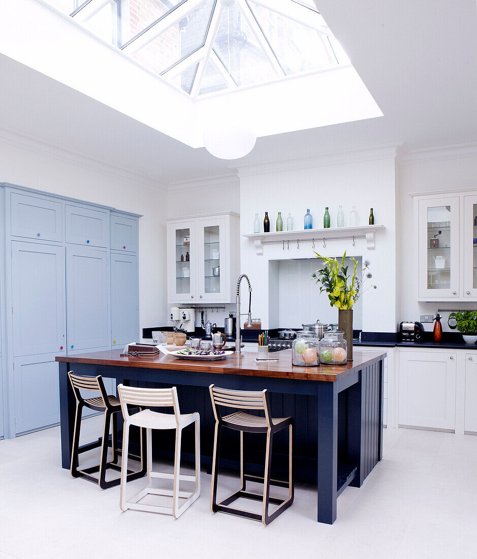 Glass skylight in London kitchen extension