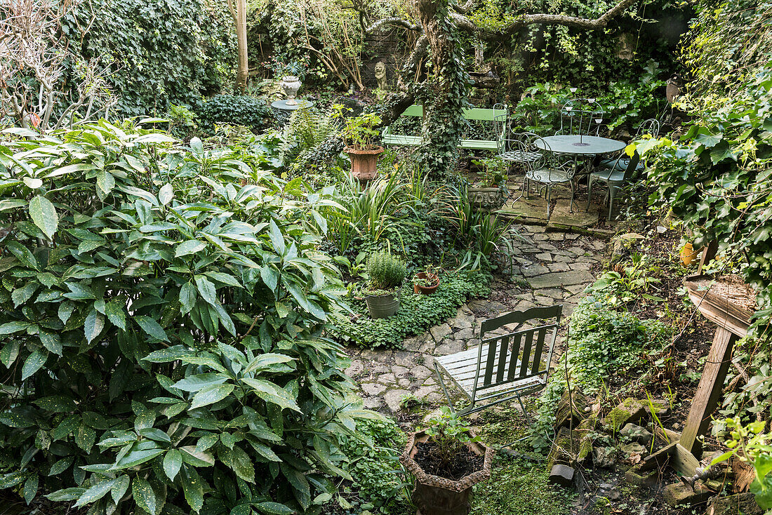 Garden furniture in courtyard of terrace