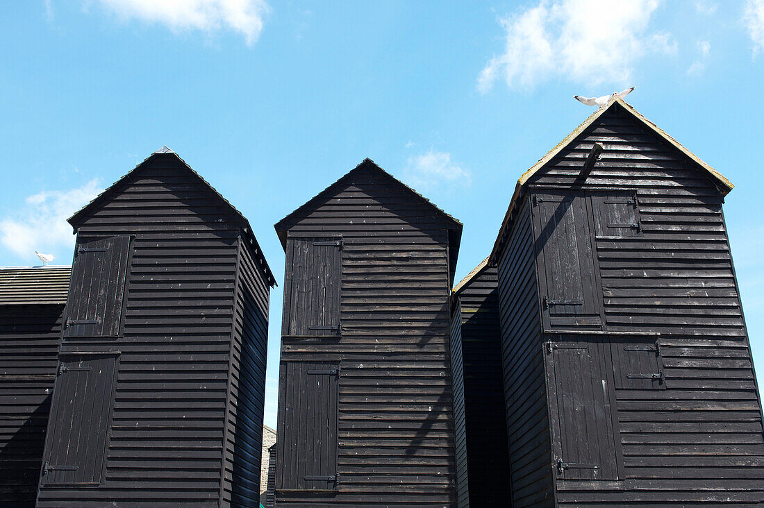 Bootshäuser in der Altstadt von Hastings England UK