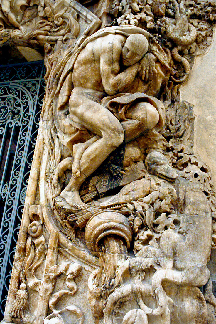 Barocke Fassade des Palacio del Marqu?s de Dos Aguas, in dem das Nationale Keramikmuseum in Valencia untergebracht ist