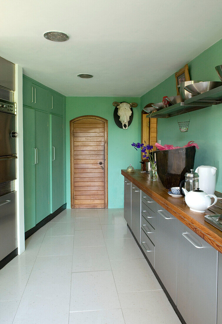 Küche in modernem Haus