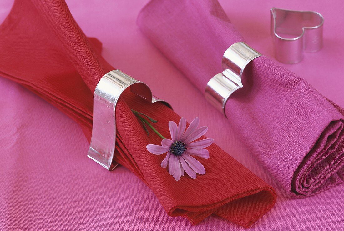 Biscuit cutter used as napkin ring
