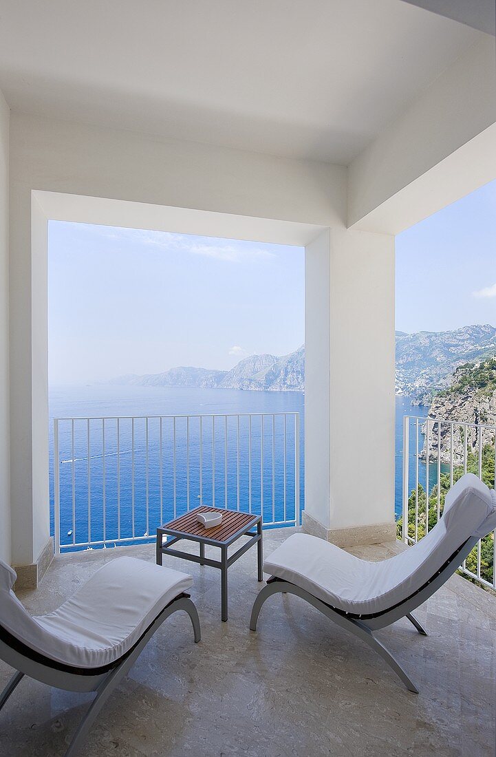 Terrasse mit Meerblick im Hotel Casa Angelina (Praiano, Italien)