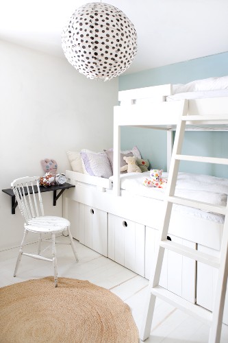 White Children S Bedroom With Black Image 11223438 Living4media - White Childrens Lampshade White Children S Bedroom With Black Image 11223438 Living4media - White Childrens Lampshade