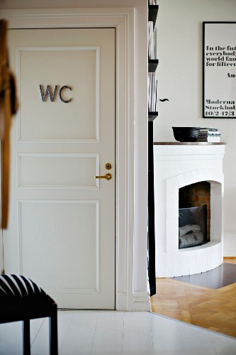 Eckkamin Bilder – Interior Design-Fotos kaufen living4media