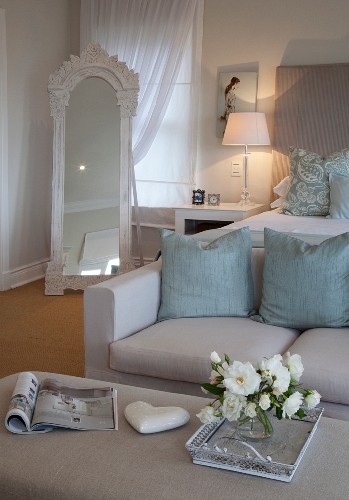 Standspiegel Bilder – Interior Design-Fotos kaufen living4media