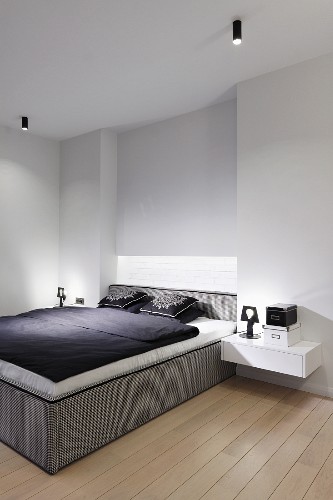 Boxspringbett Bilder – Interior Design-Fotos kaufen living4media