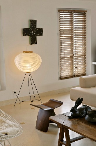 Living Room With Floor Lamp And Paper Buy Image 11126310 Living4media