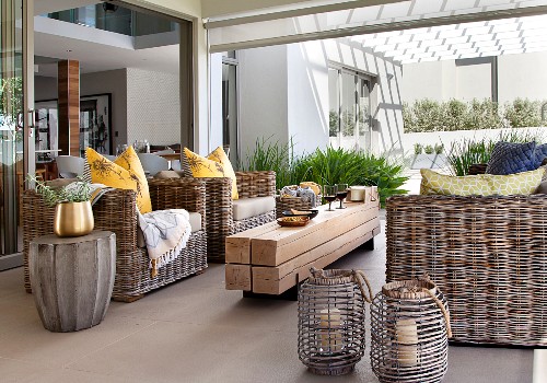 Holzbalken Bilder – Interior Design-Fotos kaufen living4media