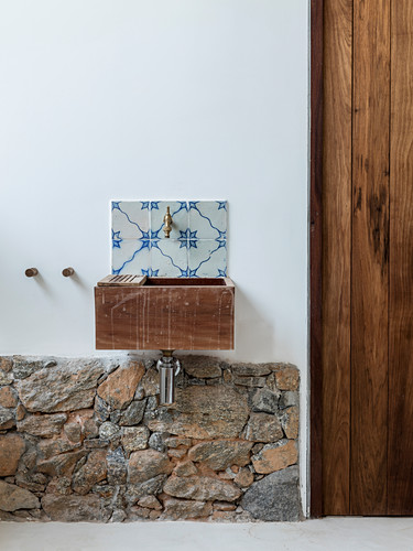 Waschbecken Bilder – Interior Design-Fotos kaufen living4media