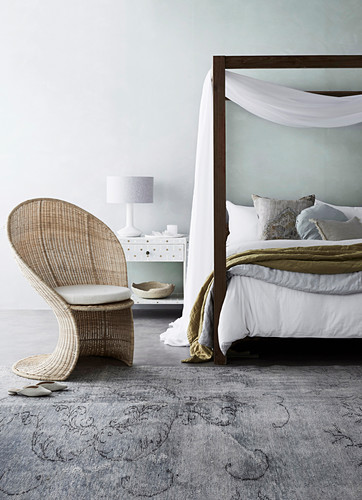 Korbstuhl Bilder – Interior Design-Fotos kaufen living4media