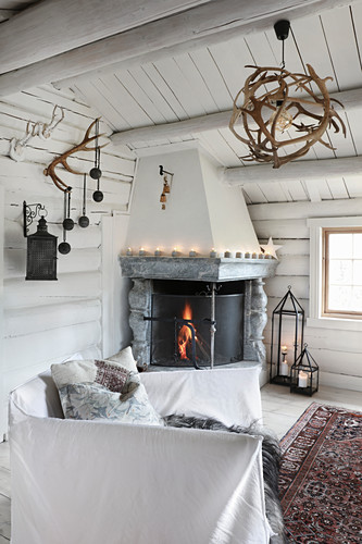 Eckkamin Bilder – Interior Design-Fotos kaufen living4media