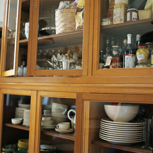 Küchenschrank Bilder – Interior Design-Fotos kaufen living4media