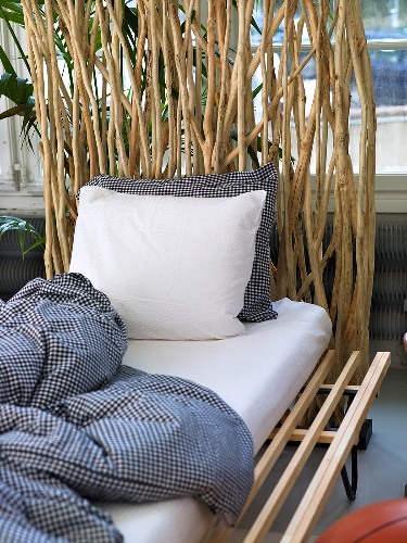 Holzlamellen Bilder – Interior Design-Fotos kaufen living4media