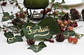 Ivy place cards for wintry fondue meal